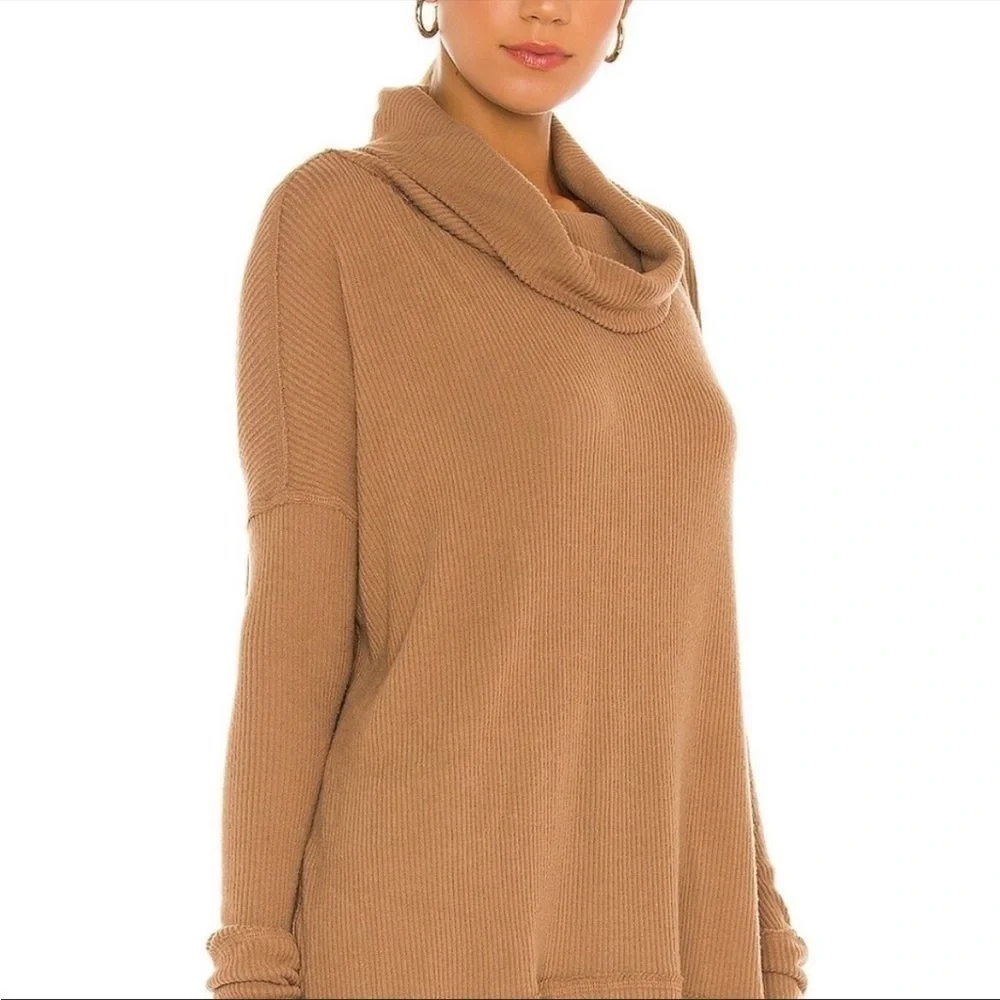 FREE People small Juicy long sleeve shirt cowl neck NWT